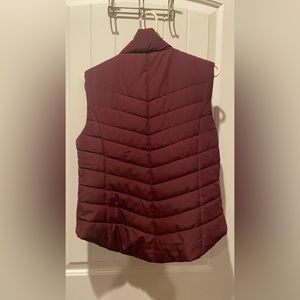 Burgundy Aeropostale vest